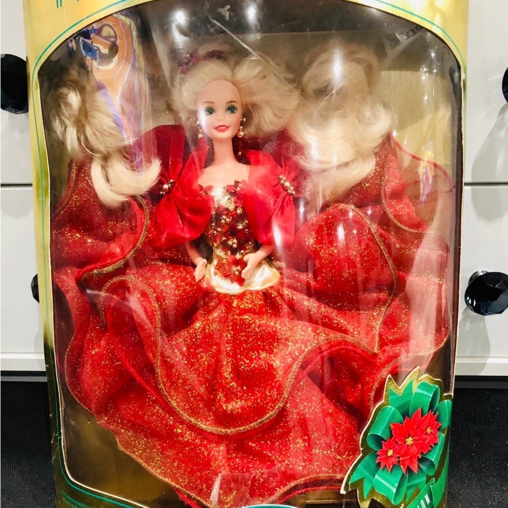 1993 special edition Christmas holiday Barbie Doll
